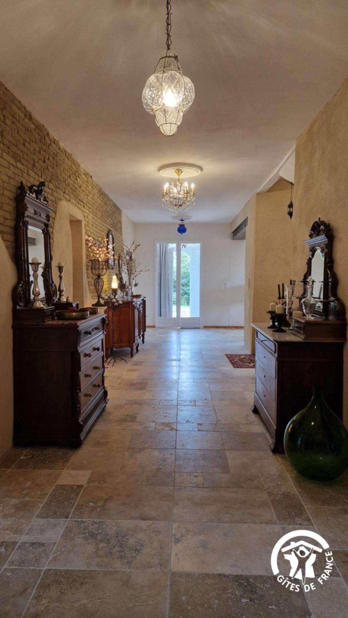 Aux Roses De Cedres Chambre Savane Salvagnac Luaran gambar