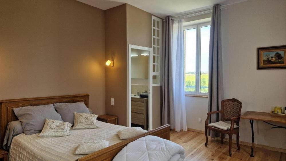 Aux Roses De Cedres Chambre Savane Salvagnac Luaran gambar